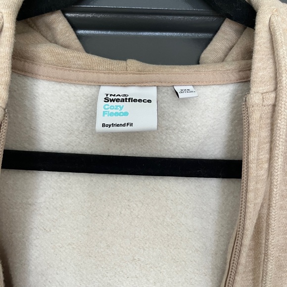 Aritzia TNA Sweatfleece Boyfriend Boxy Zip Hoodie - Picture 3 of 4